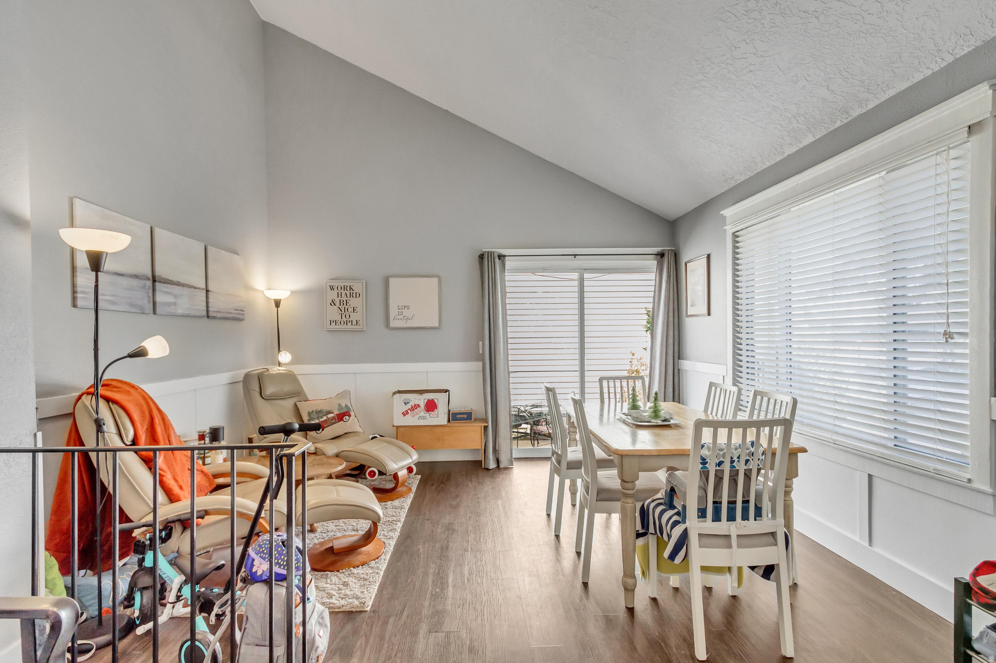 SUNNYBROOK - Residential