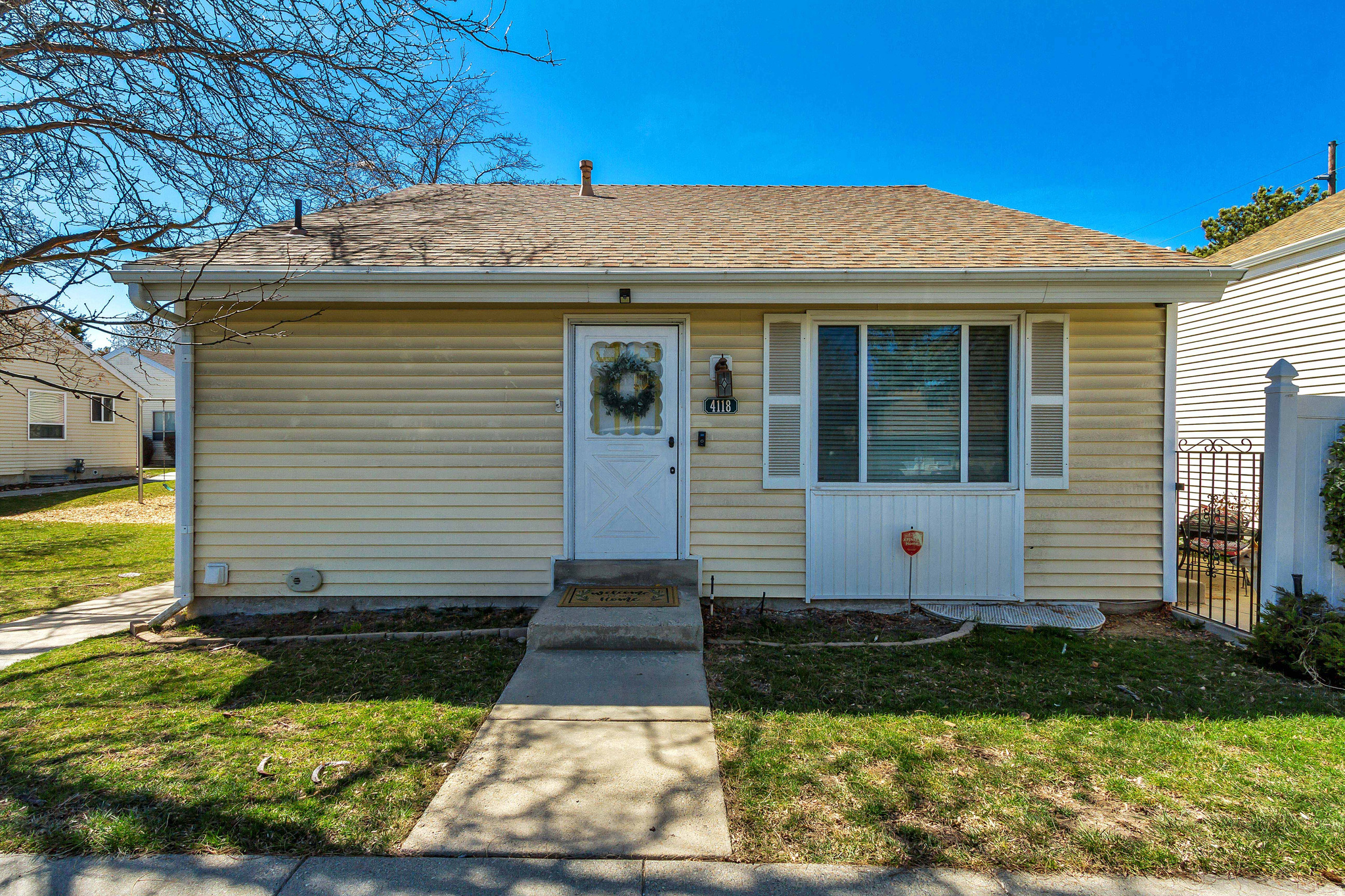 SUNNYBROOK - Residential