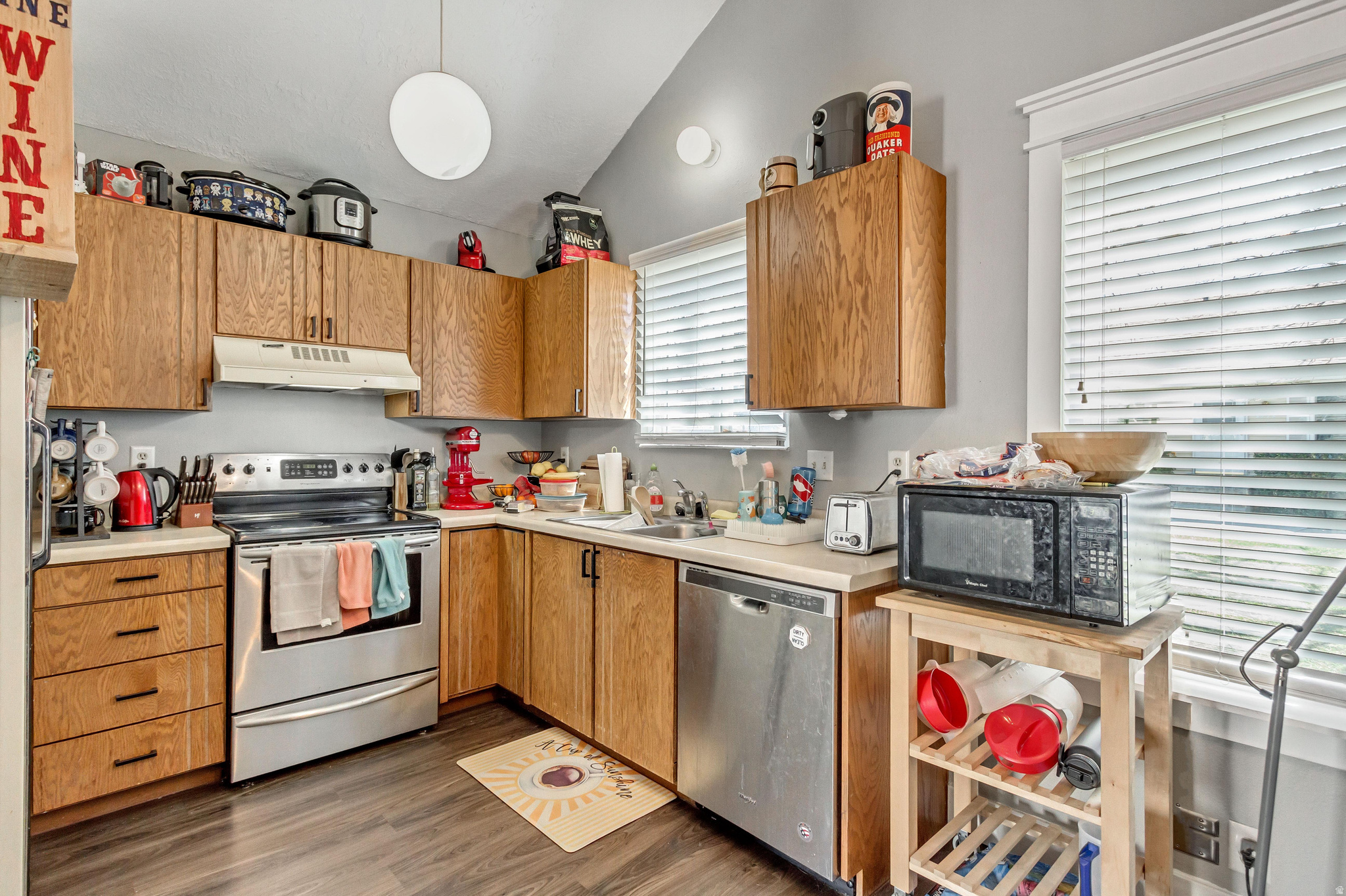 SUNNYBROOK - Residential
