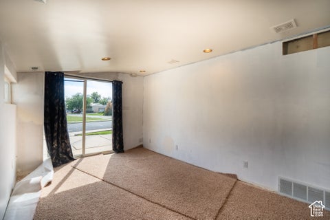 Tiny photo for 235 S 900 E, Kaysville, UT 84037 (MLS # 2186899)
