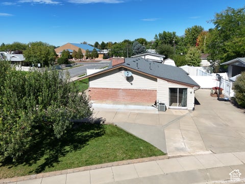 Tiny photo for 235 S 900 E, Kaysville, UT 84037 (MLS # 2186899)