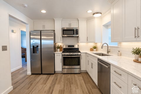 Tiny photo for 235 S 900 E, Kaysville, UT 84037 (MLS # 2186899)
