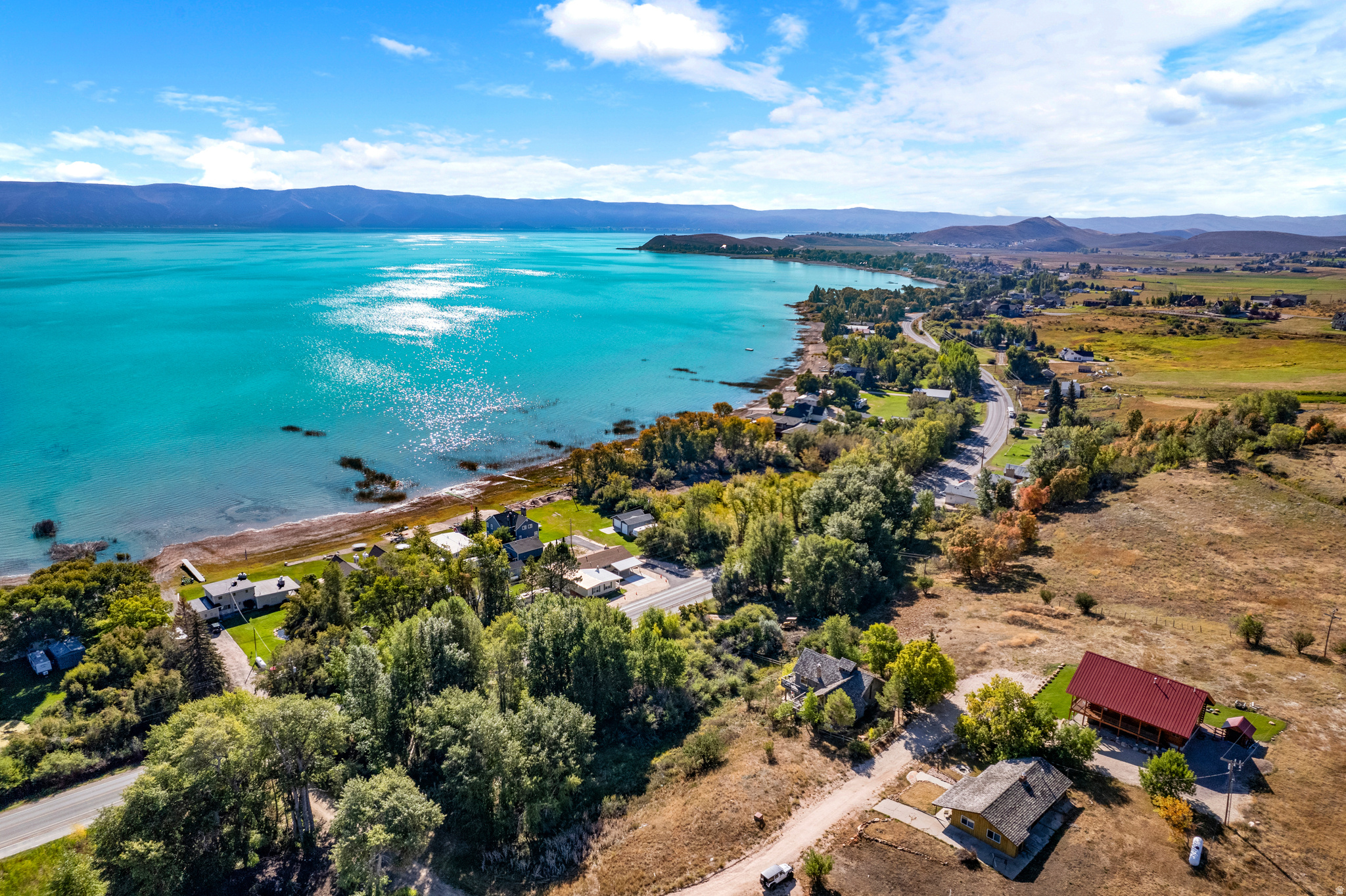 LAKE EDGE HILLS - Land