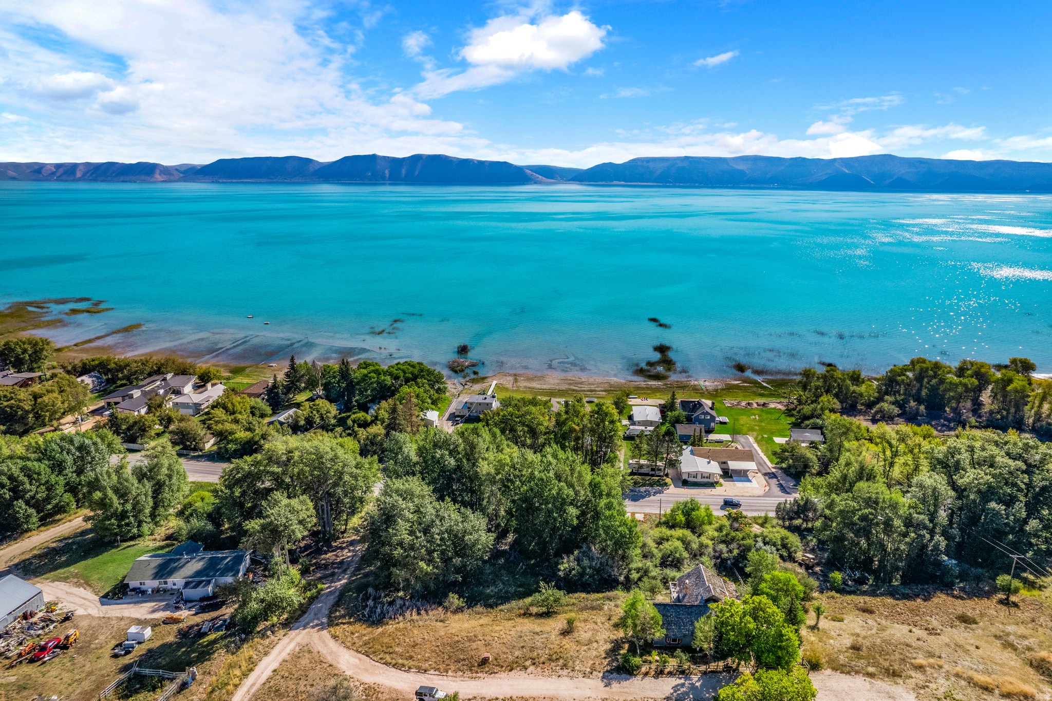 LAKE EDGE HILLS - Land