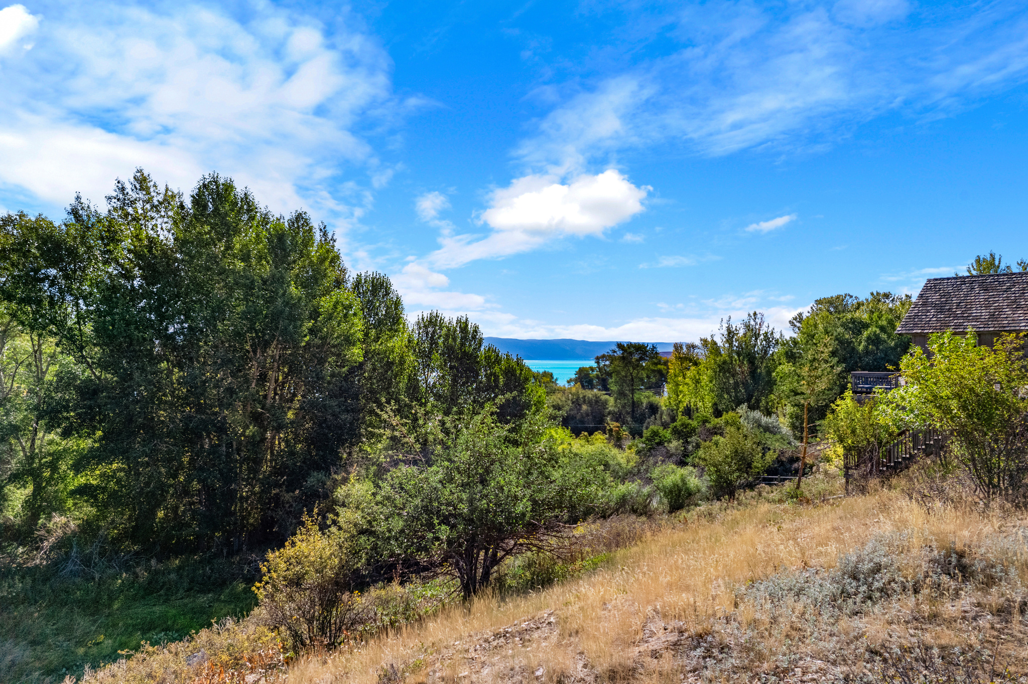 LAKE EDGE HILLS - Land