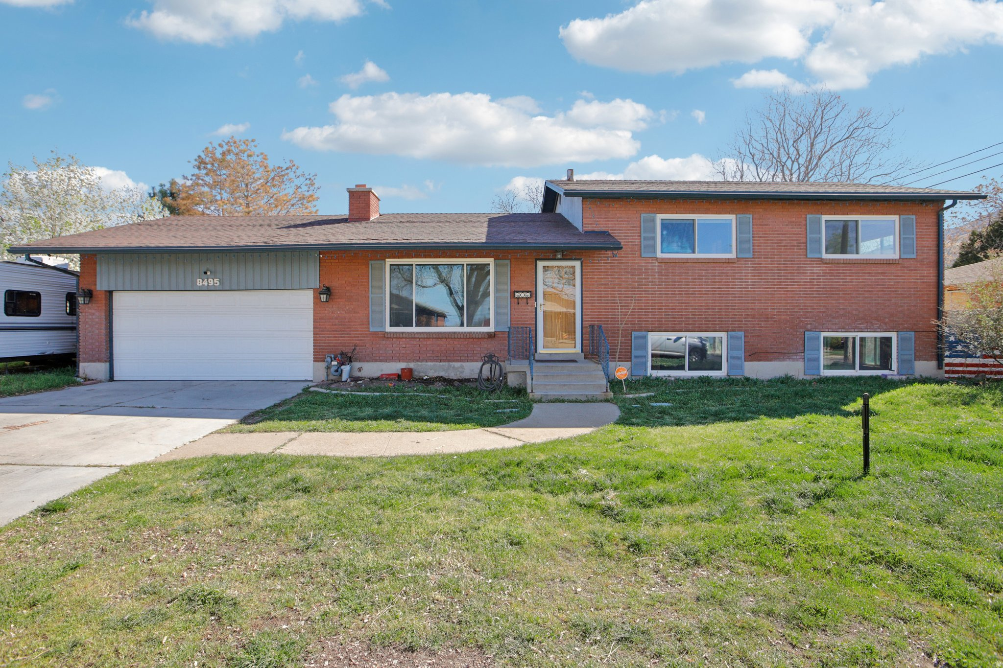 OQUIRRH HILLS - Residential