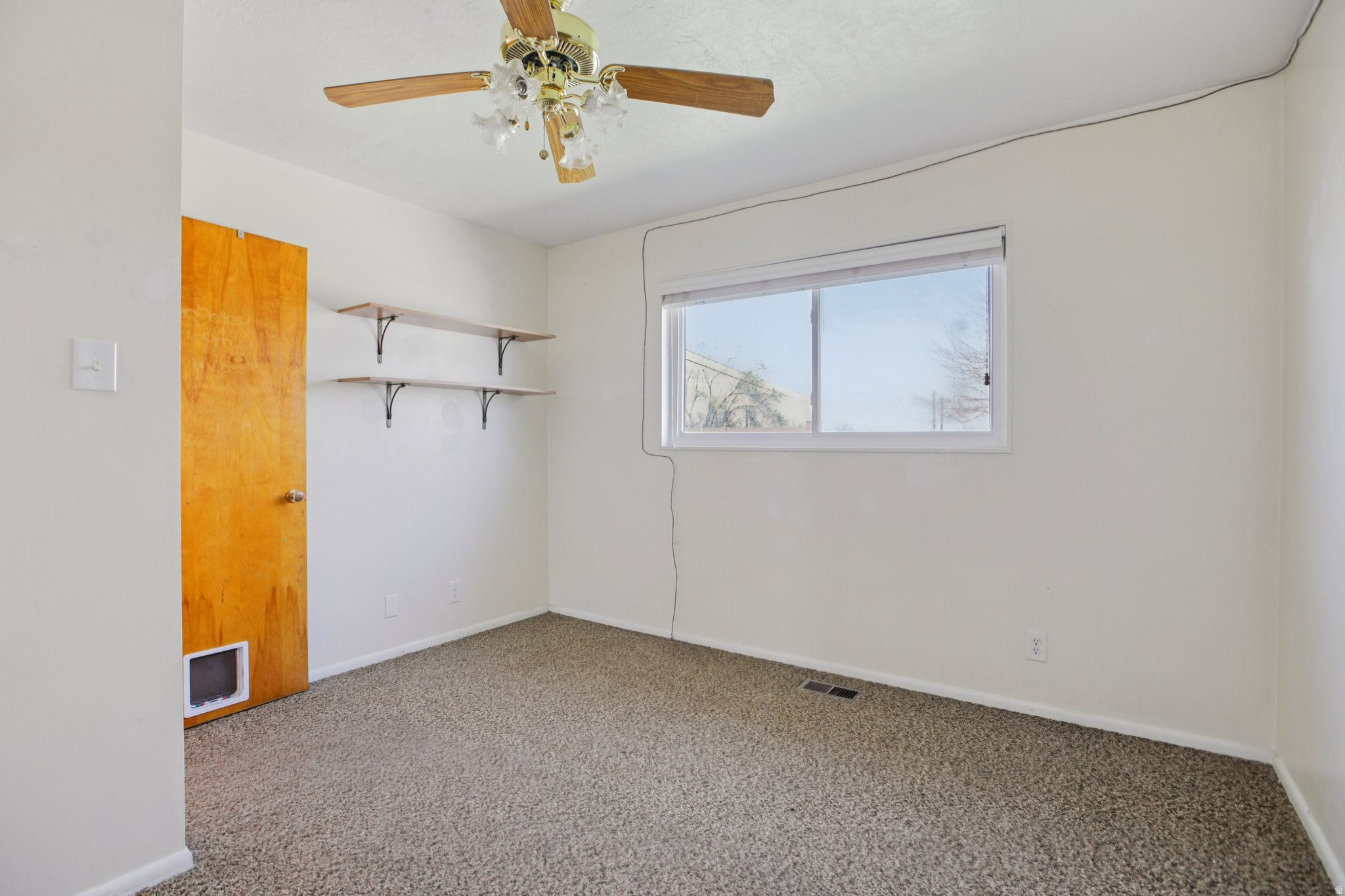 OQUIRRH HILLS - Residential