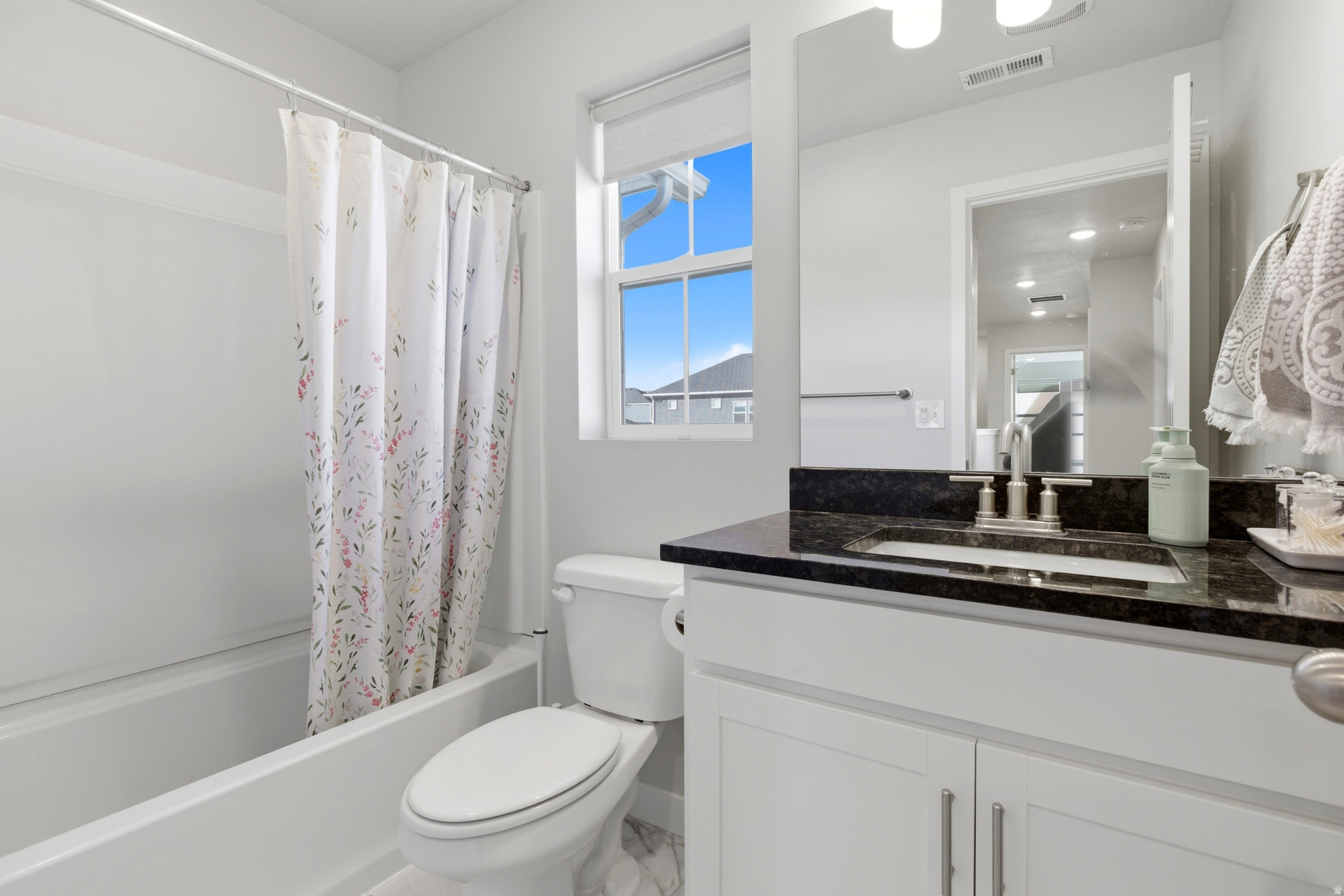 RIDGEVIEW - Residential