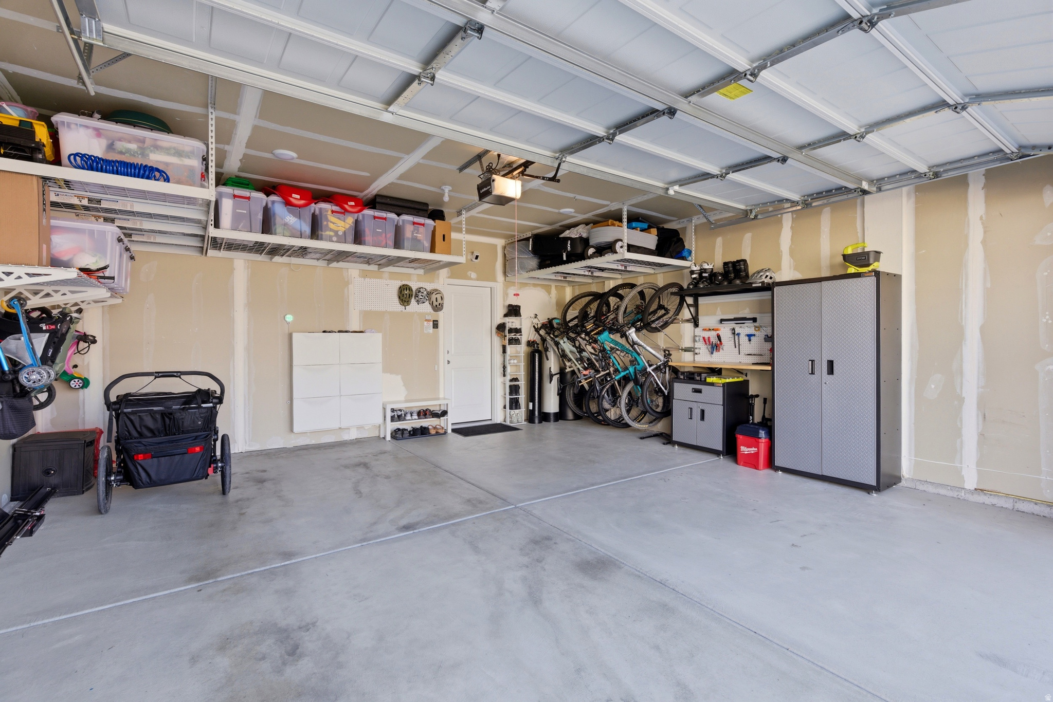 RIDGEVIEW - Residential