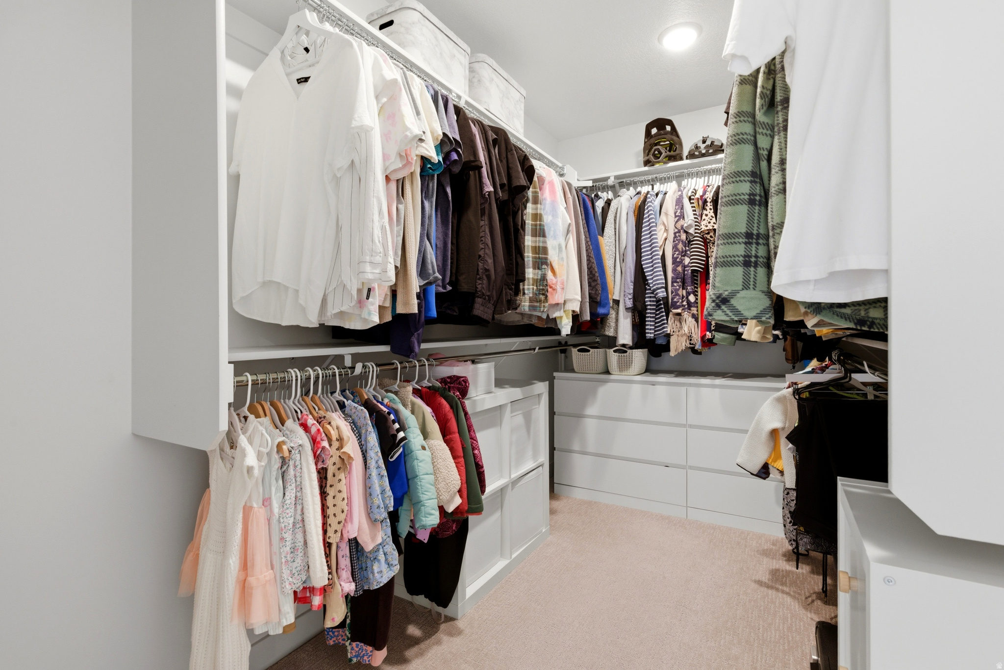 RIDGEVIEW - Residential