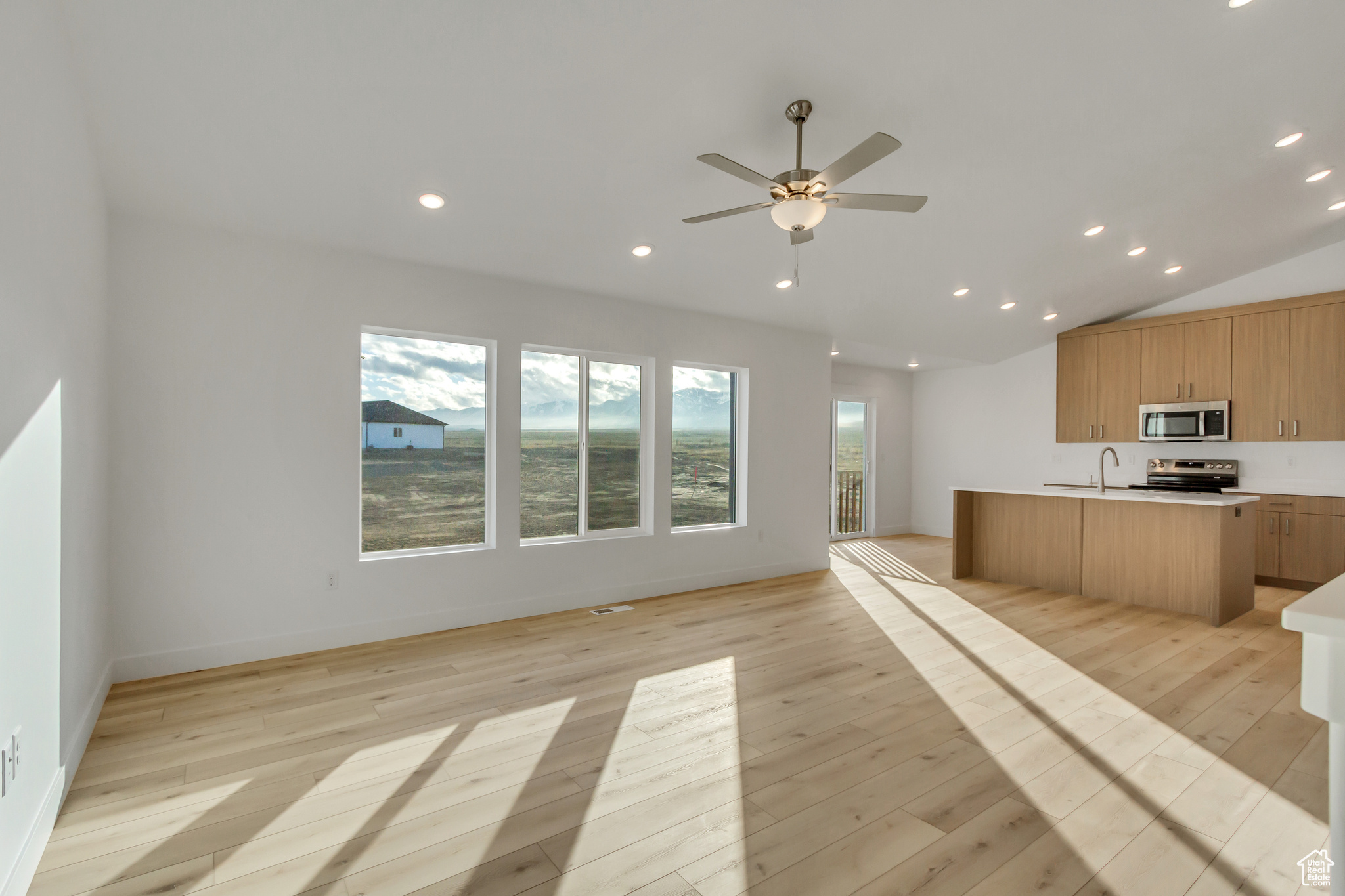 723 W Osborne Way #806, Grantsville, Utah image 4