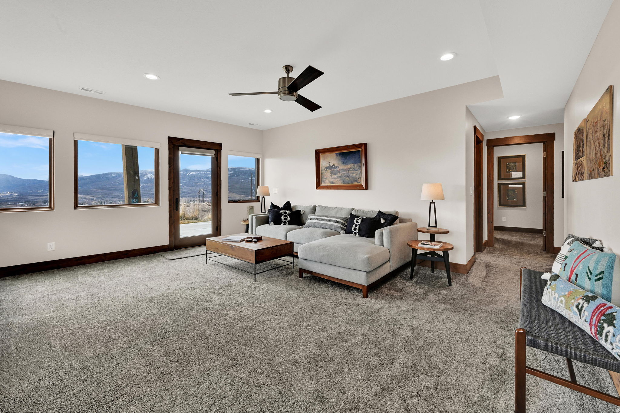 THE RIDGE TOWNHOMES - Residential