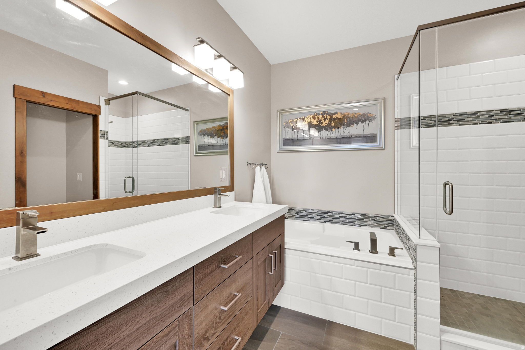 THE RIDGE TOWNHOMES - Residential