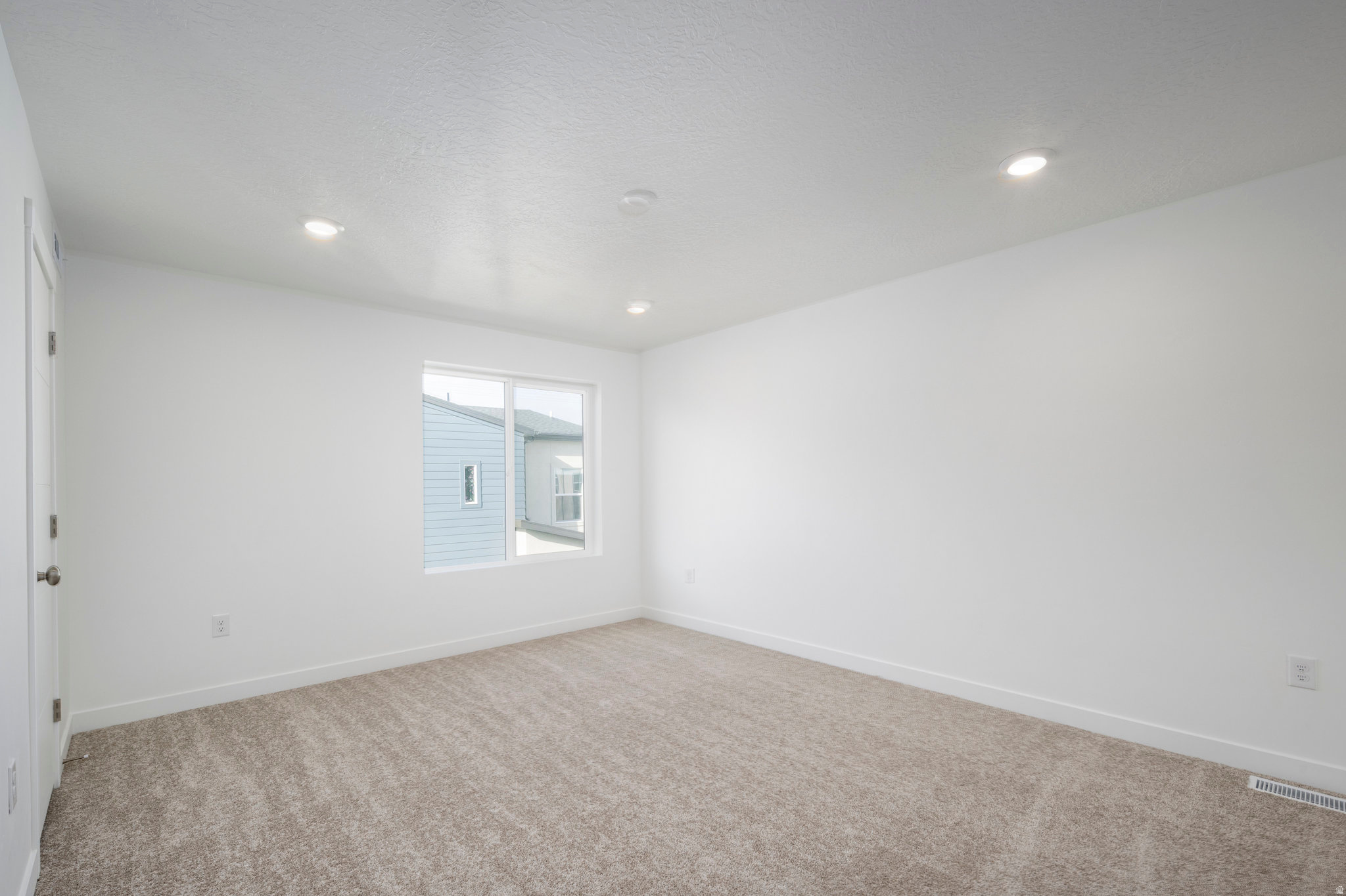 BULLION - Residential