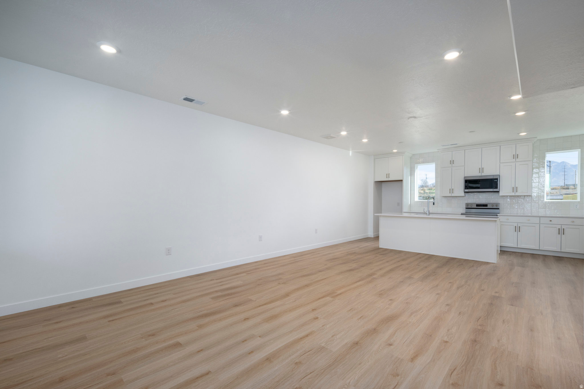 BULLION - Residential