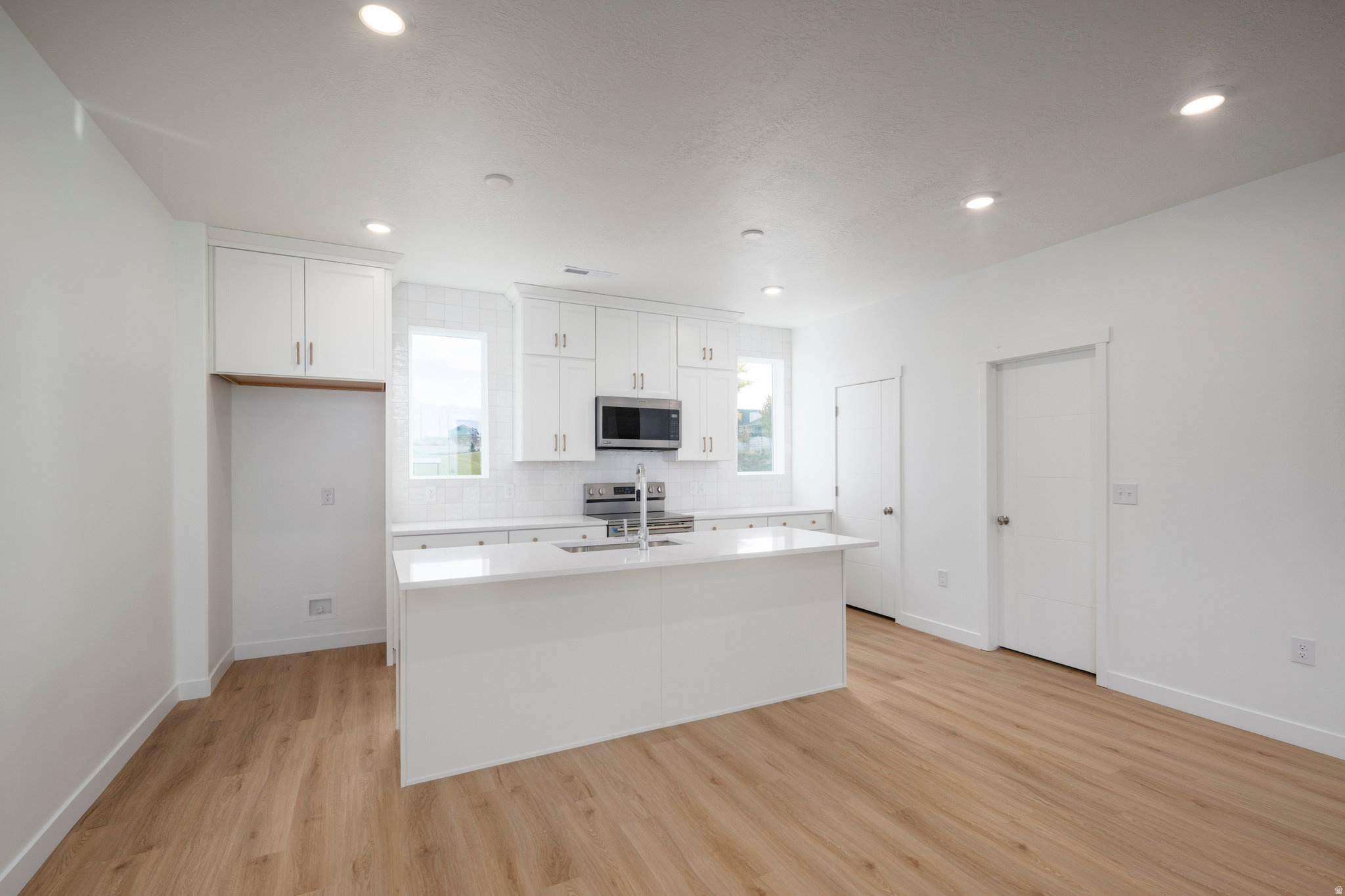 BULLION - Residential