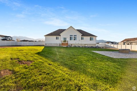 Tiny photo for 643 S WOODRUFF WAY, Grantsville, UT 84029 (MLS # 2114433)