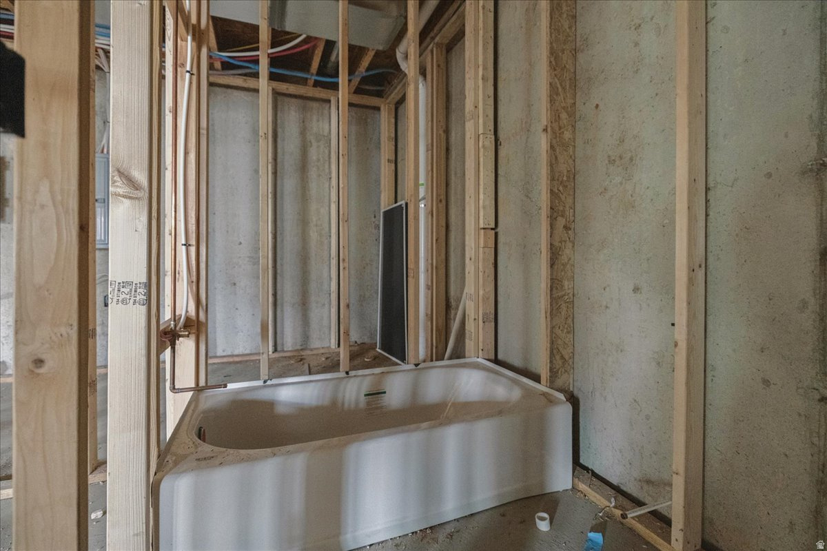 MOUNTAIN VIEW ESTATES - Residential