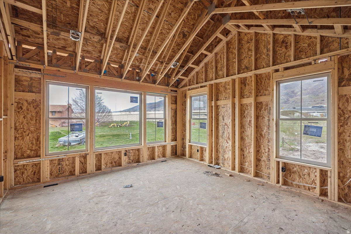 MOUNTAIN VIEW ESTATES - Residential