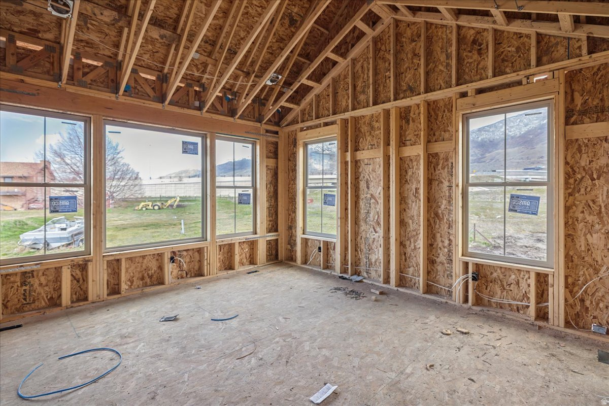 MOUNTAIN VIEW ESTATES - Residential