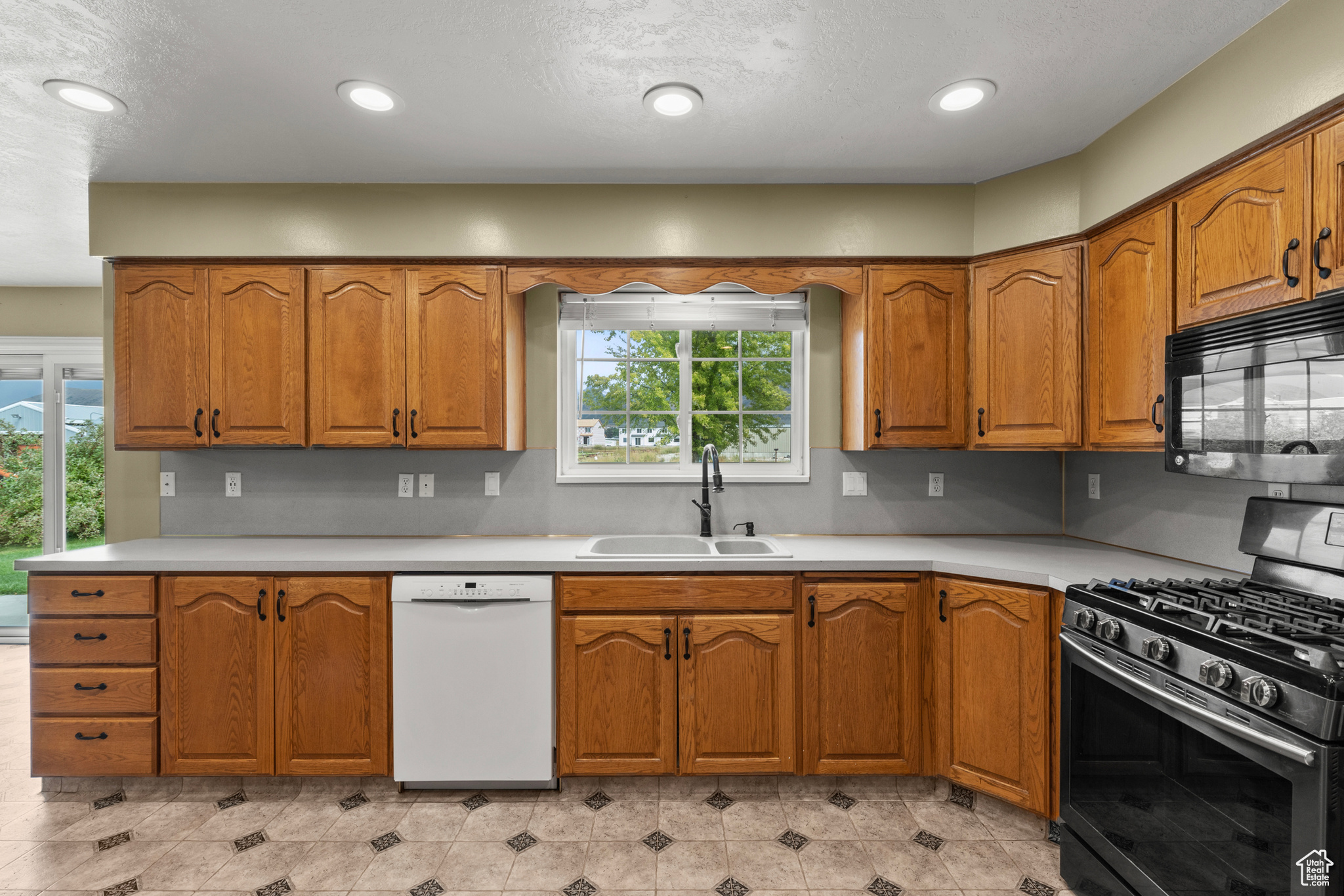 BRADIE HANSEN SUBDIVISION - Residential