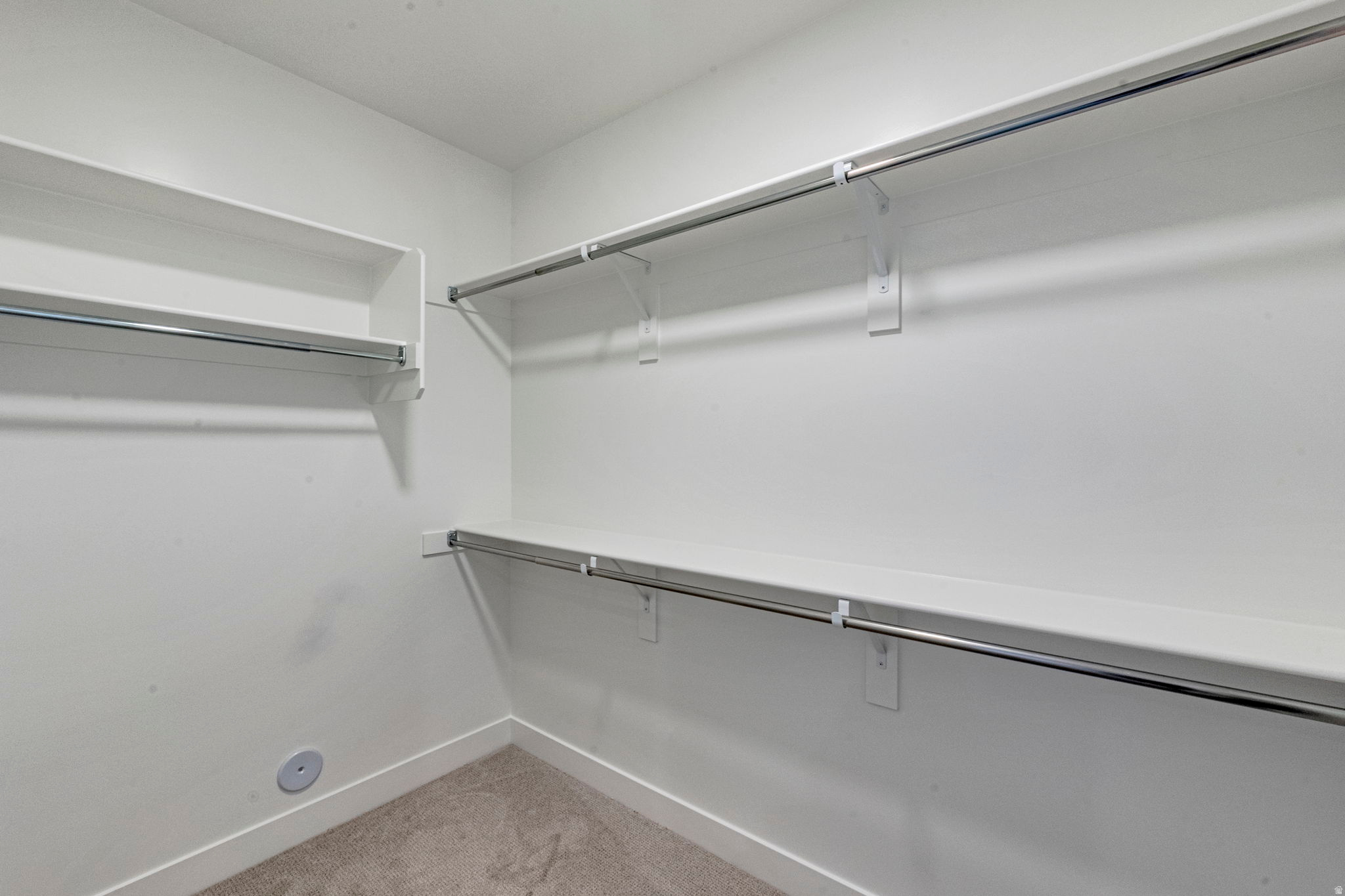 BEACON POINTE - Residential