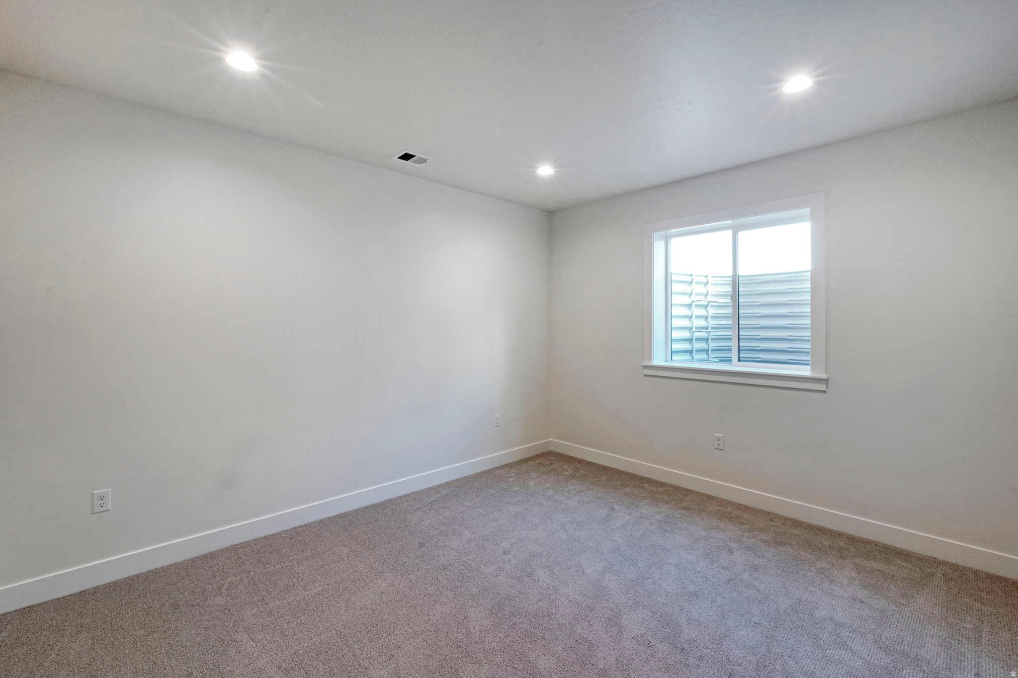 BEACON POINTE - Residential