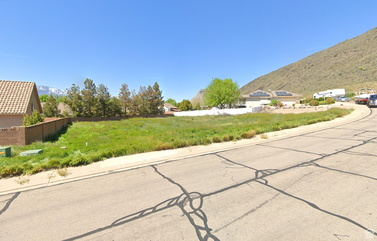 250 Pioneer Dr, Toquerville, Utah image 1