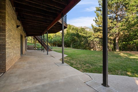 Tiny photo for 6082 BREEZE CIR, South Ogden, UT 84403 (MLS # 2180001)