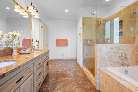 Tiny photo for 6082 BREEZE CIR, South Ogden, UT 84403 (MLS # 2180001)