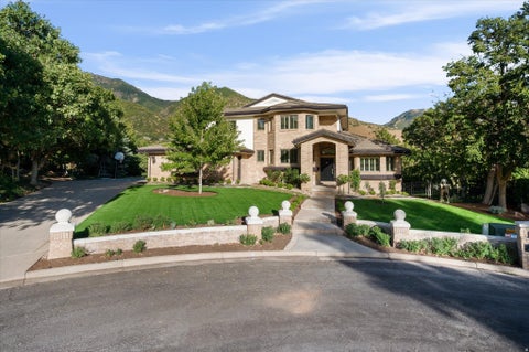 Tiny photo for 6082 BREEZE CIR, South Ogden, UT 84403 (MLS # 2180001)