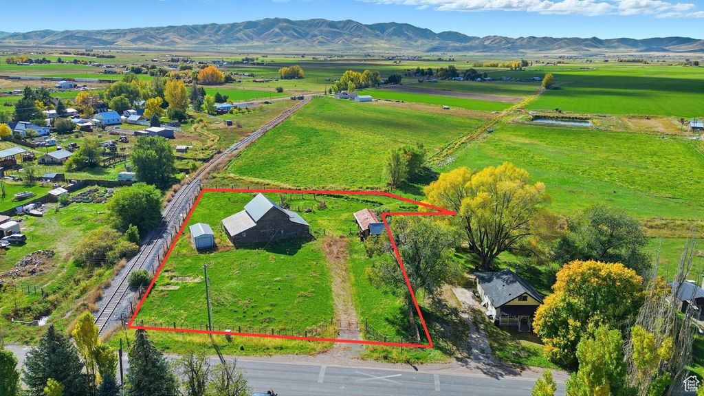 Photo of 469 N BANNOCK ST, Malad City, ID 83252 (MLS # 2118627)