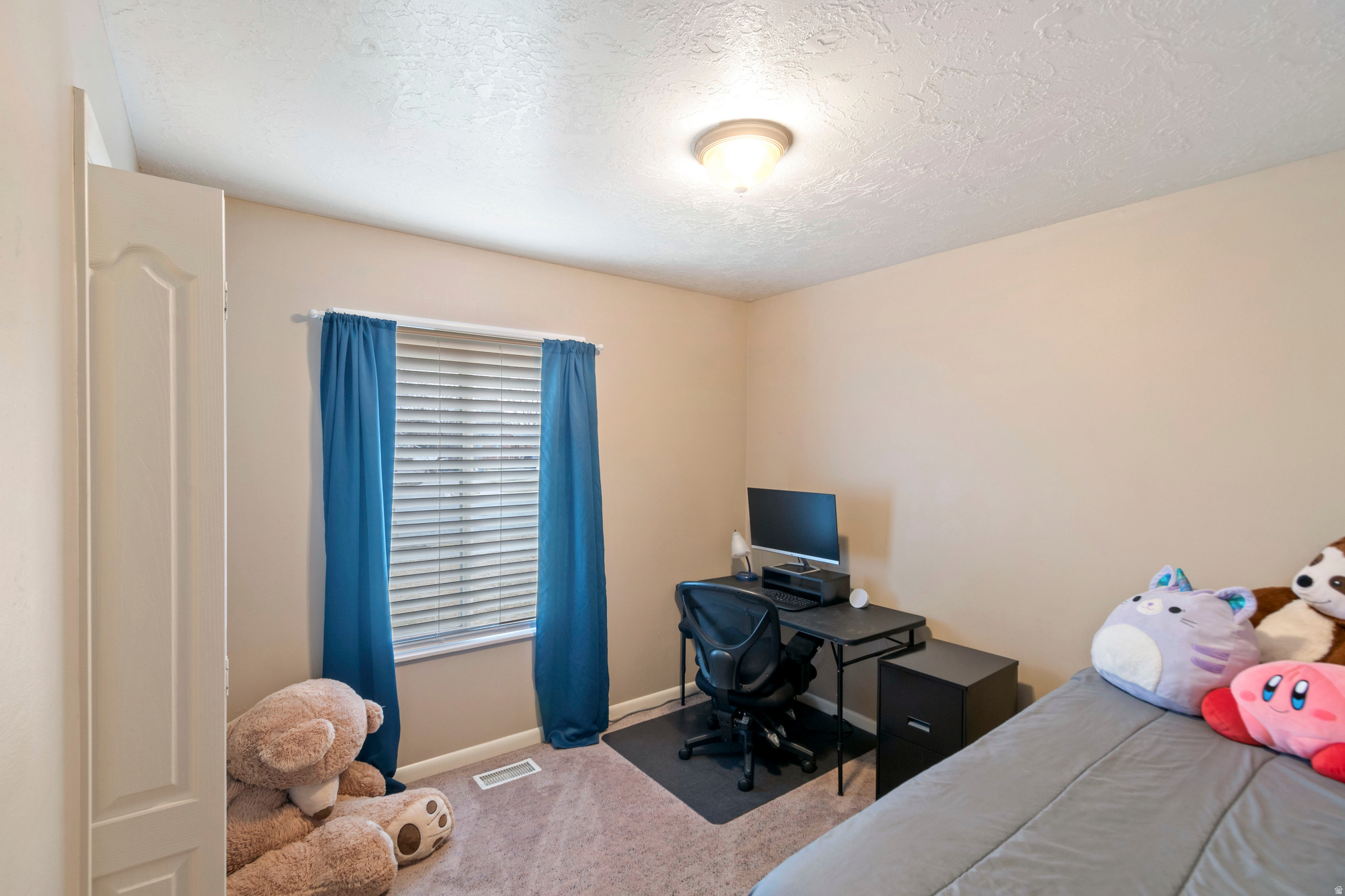 WEST MEADOWS - Residential