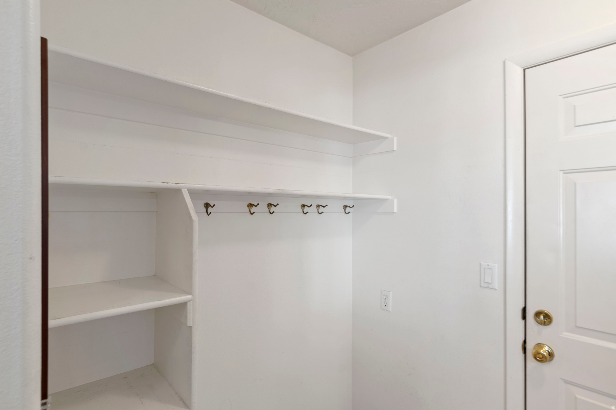 WEST MEADOWS - Residential
