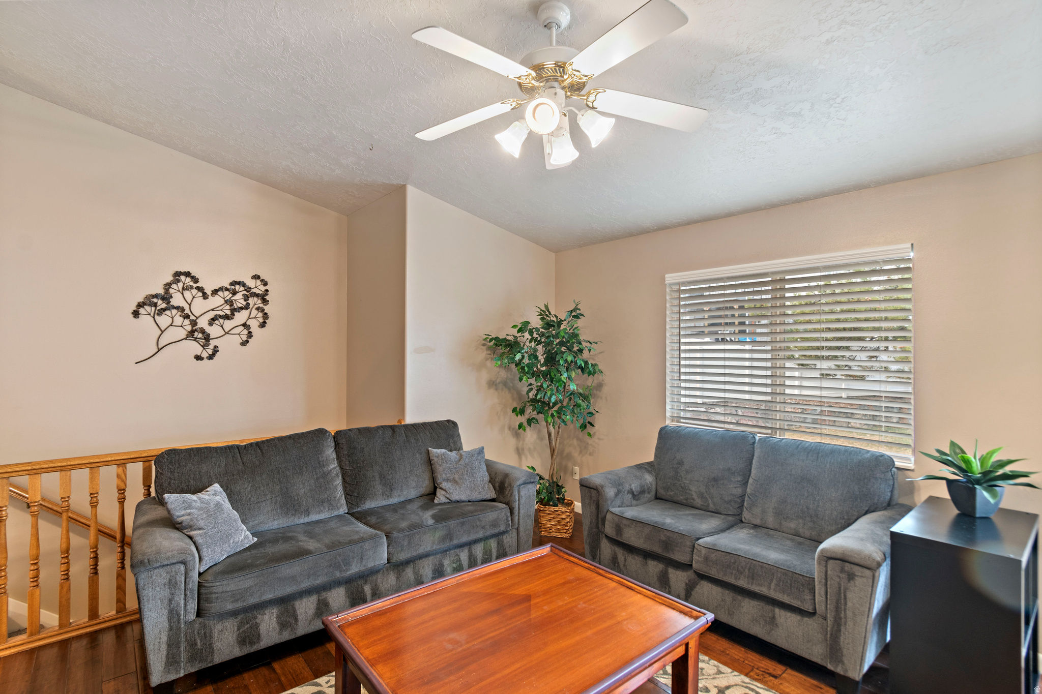 WEST MEADOWS - Residential