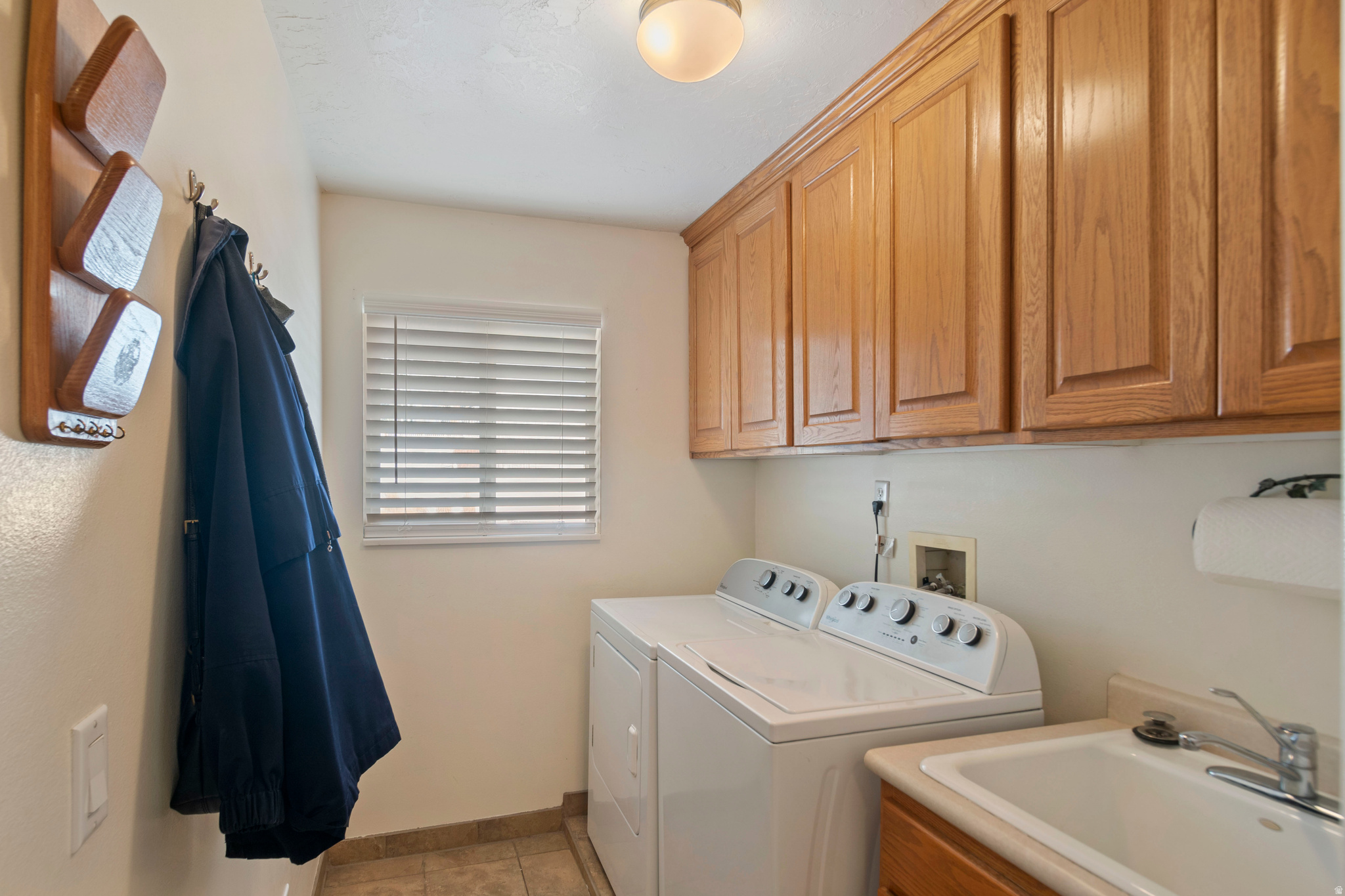 WEST MEADOWS - Residential