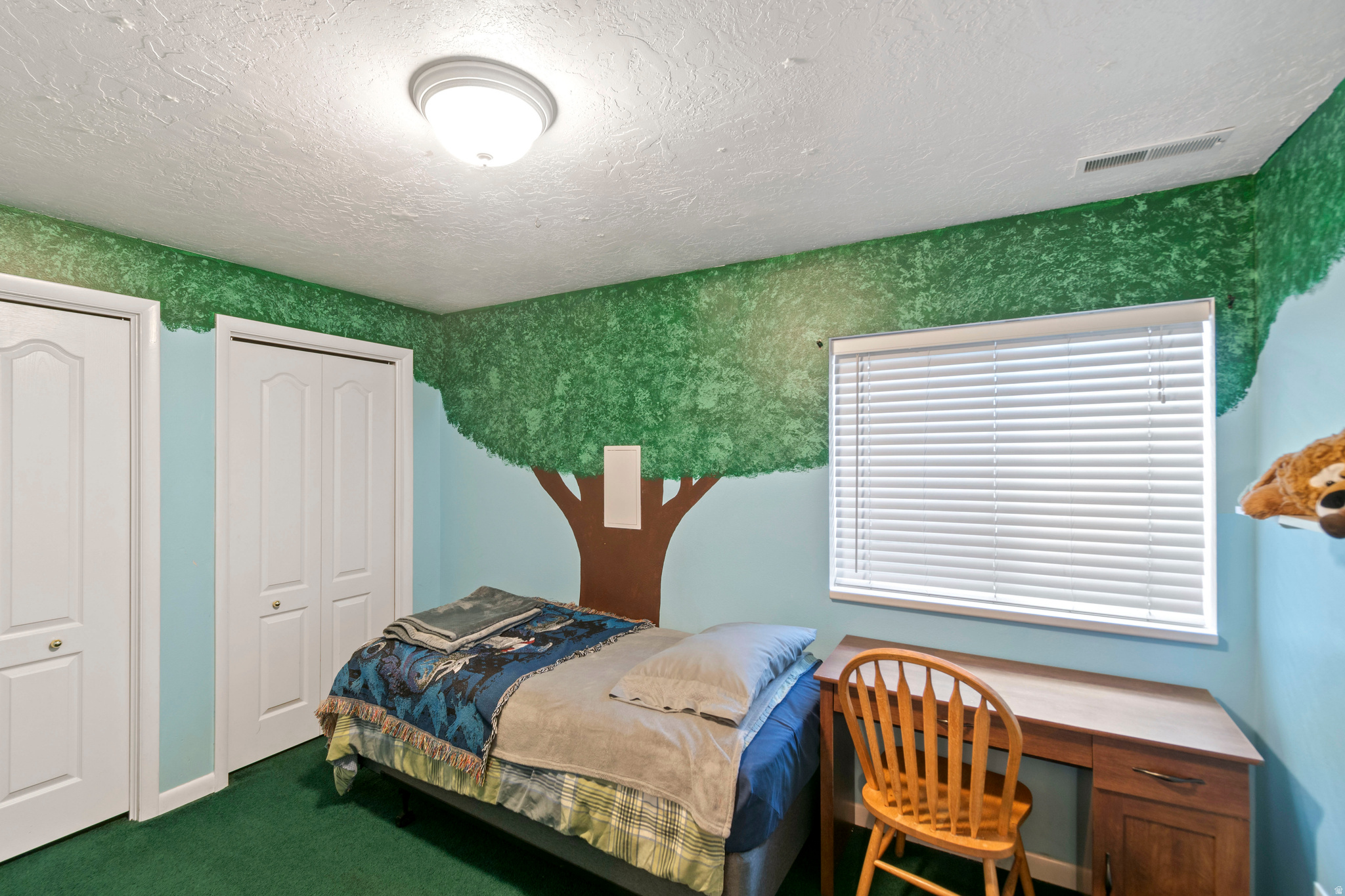 WEST MEADOWS - Residential