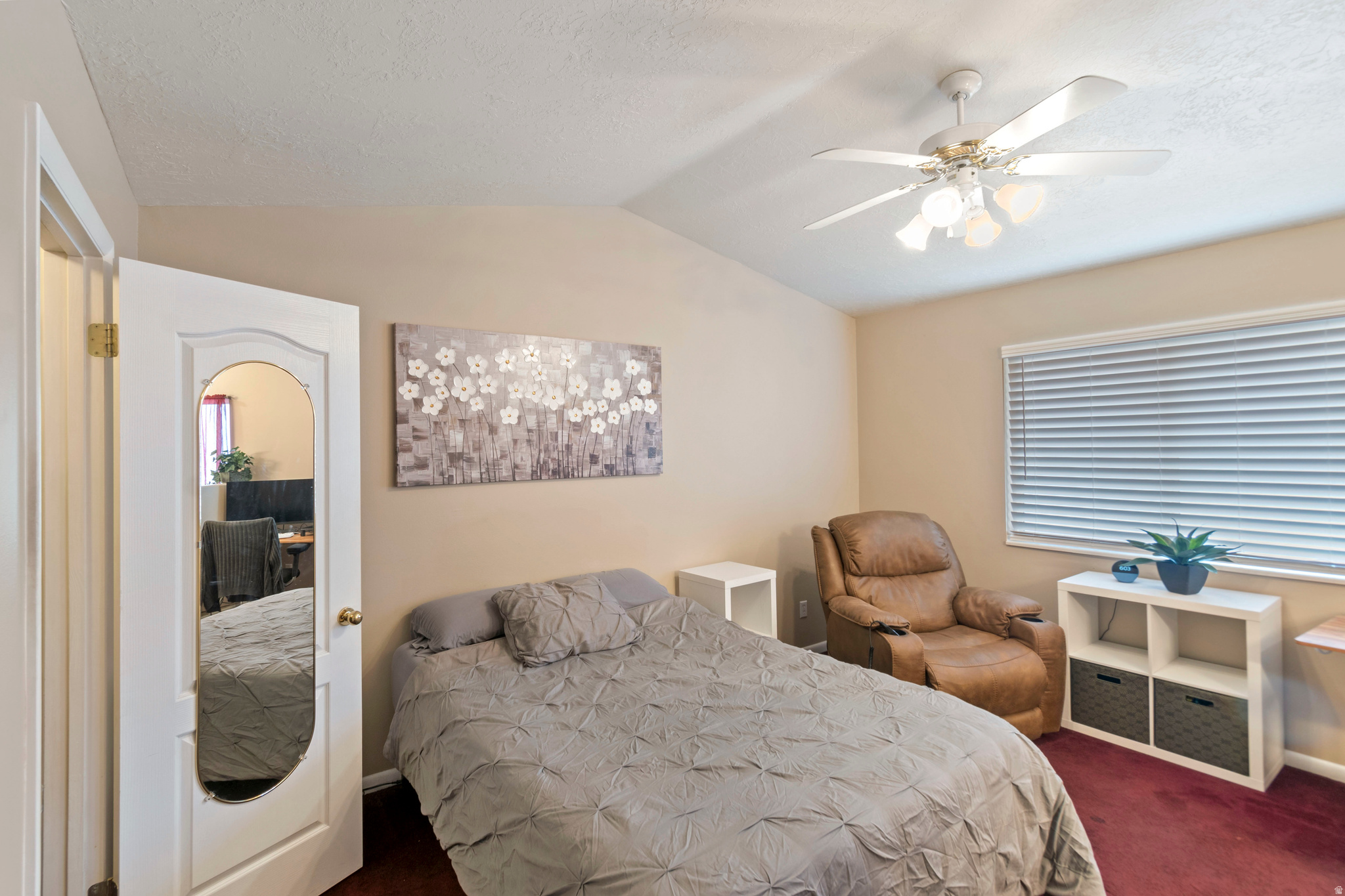 WEST MEADOWS - Residential