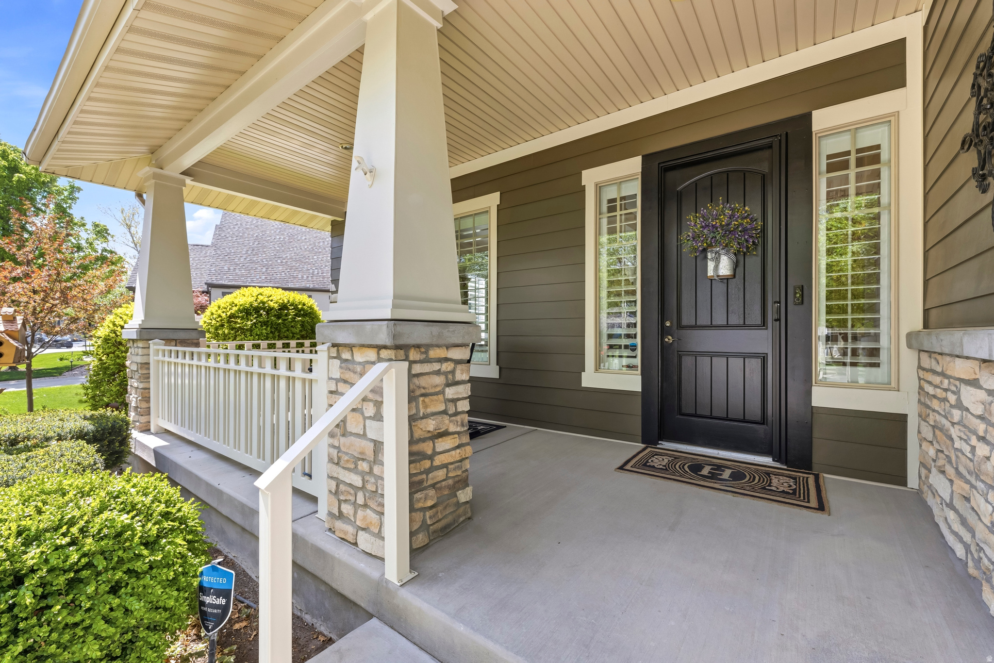 EASTLAKE AT DAYBREAK - Residential