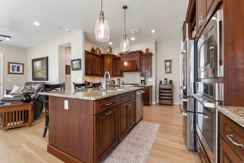 Tiny photo for 10718 S NAVARRO WAY, South Jordan, UT 84009 (MLS # 2151125)