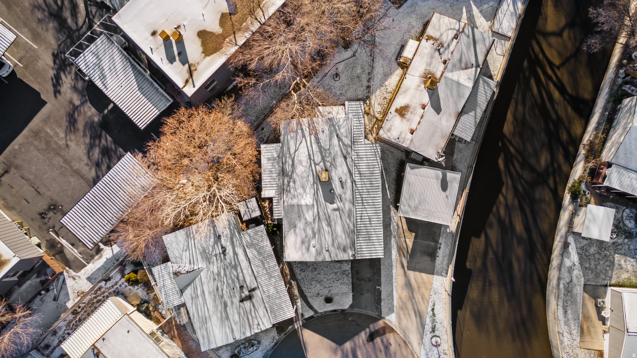 COTTONWOOD COVES MHC - Residential