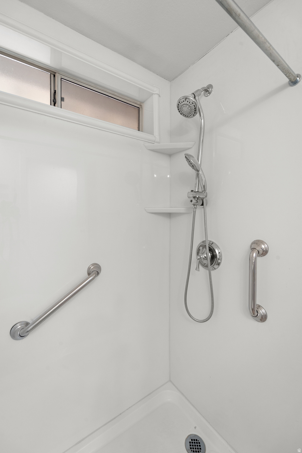 COTTONWOOD COVES MHC - Residential