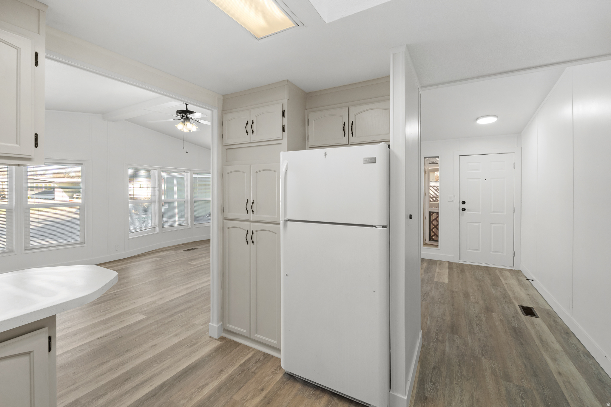 COTTONWOOD COVES MHC - Residential