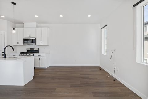 Tiny photo for 470 S 720 W, American Fork, UT 84003 (MLS # 2138133)