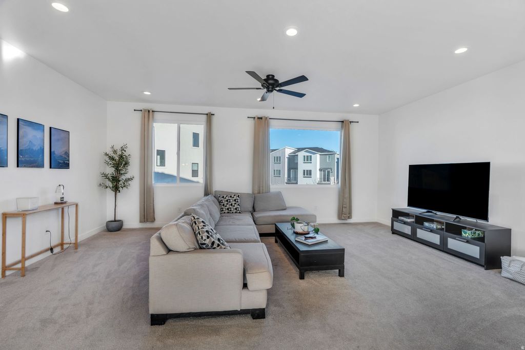 Photo of 554 S 900 W, American Fork, UT 84003 (MLS # 2142406)