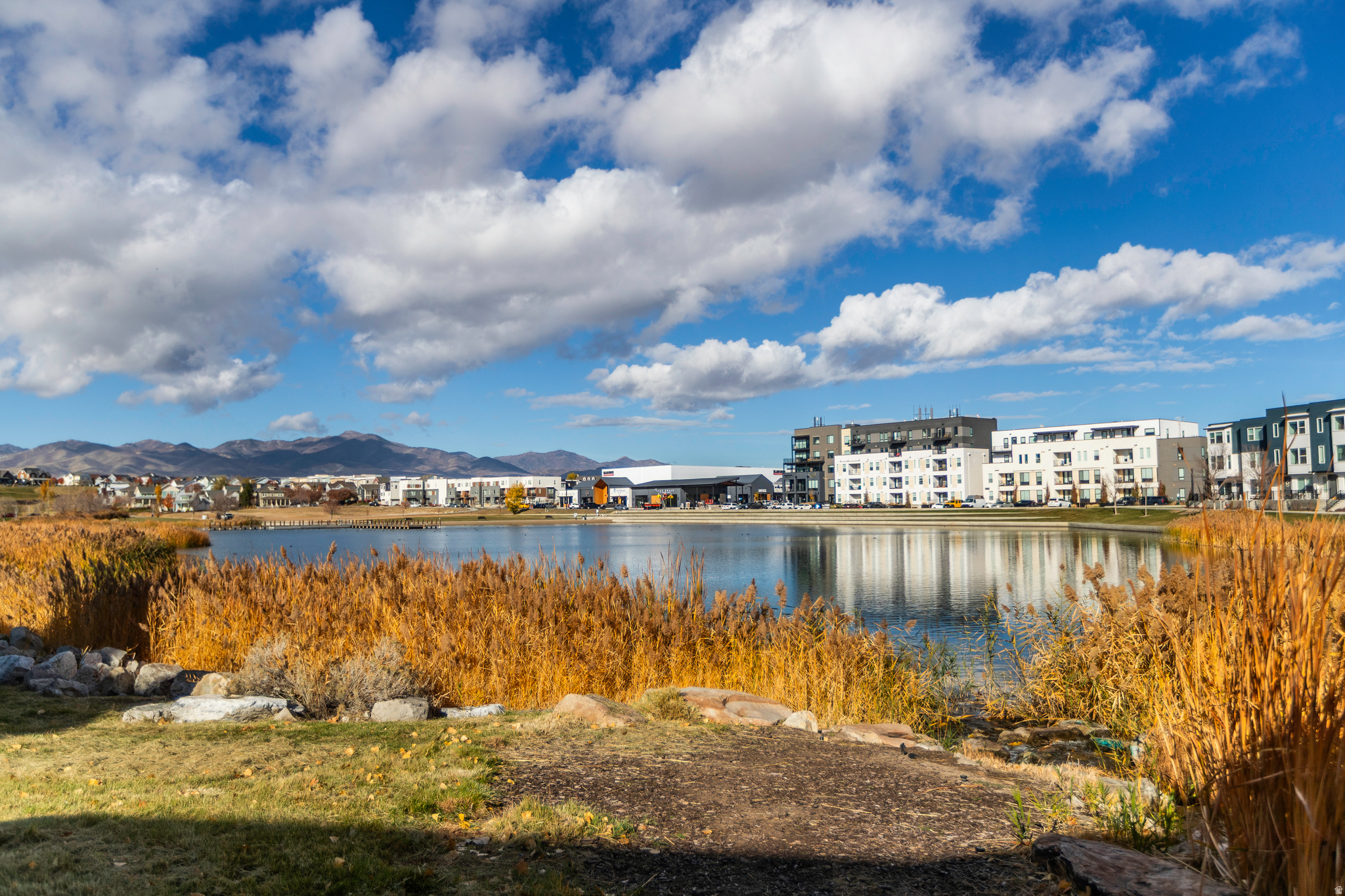 DAYBREAK - Residential