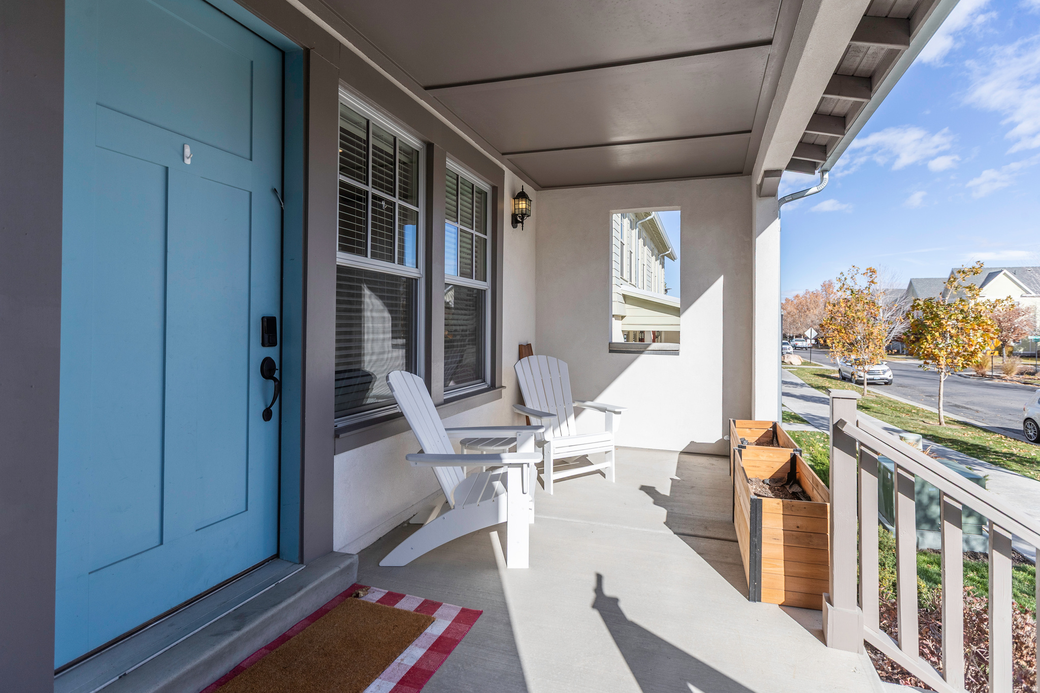 DAYBREAK - Residential