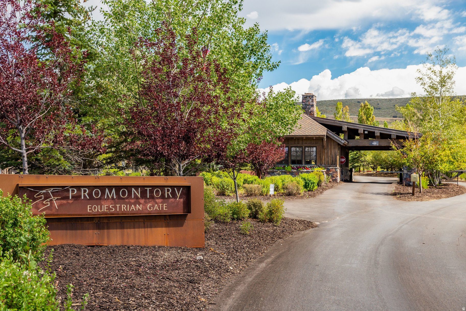 PROMONTORY VISTA POINT SUBDIVISION - Residential