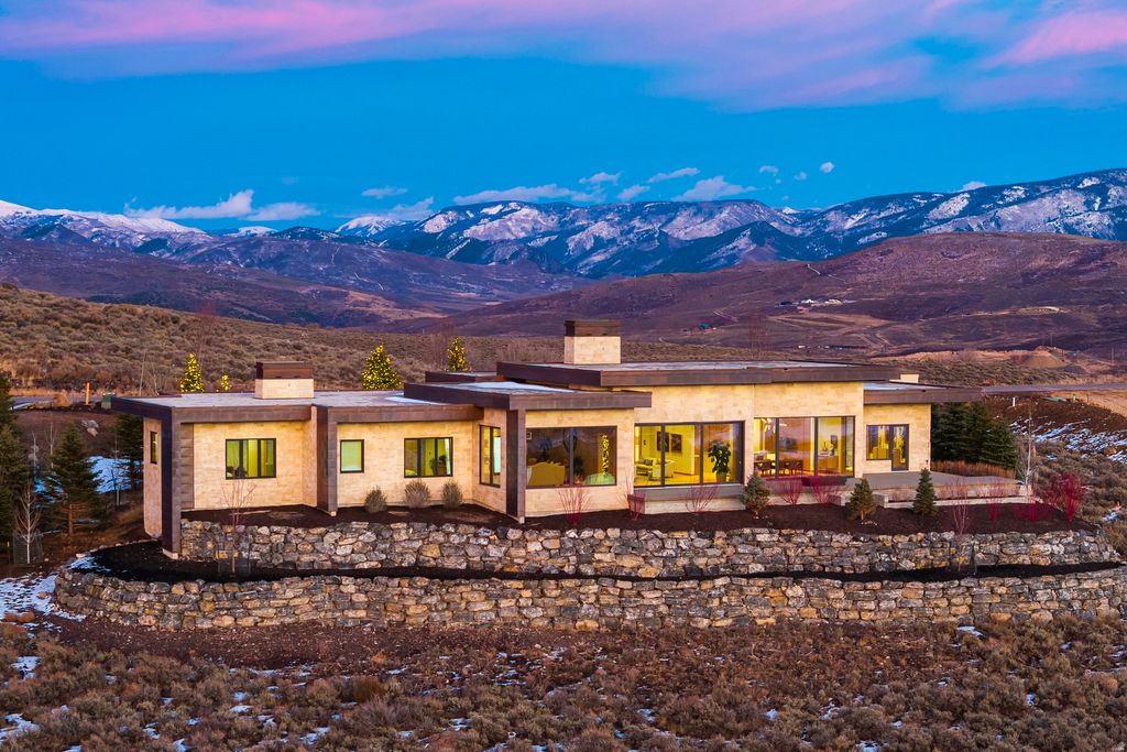 Photo of 5857 GOLF CLUB LINK, Park City, UT 84098 (MLS # 2158045)