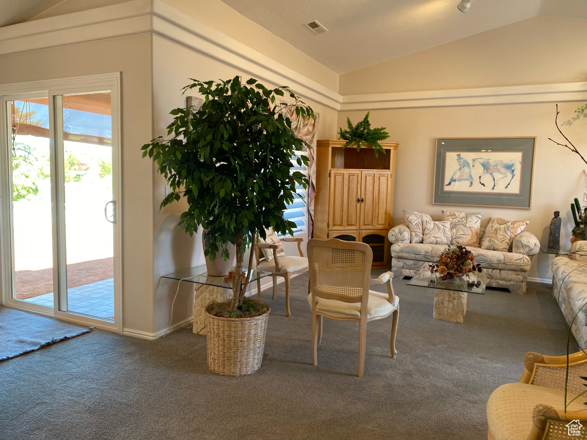 DESERT IMAGES - Residential